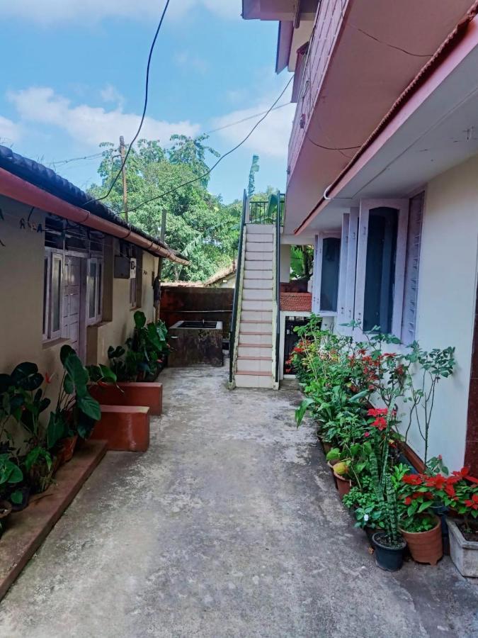 Krupa Homestay Мадикери Экстерьер фото