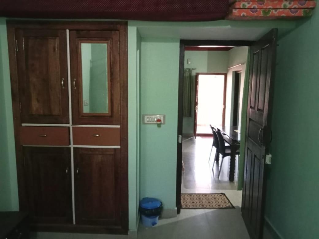 Krupa Homestay Мадикери Экстерьер фото