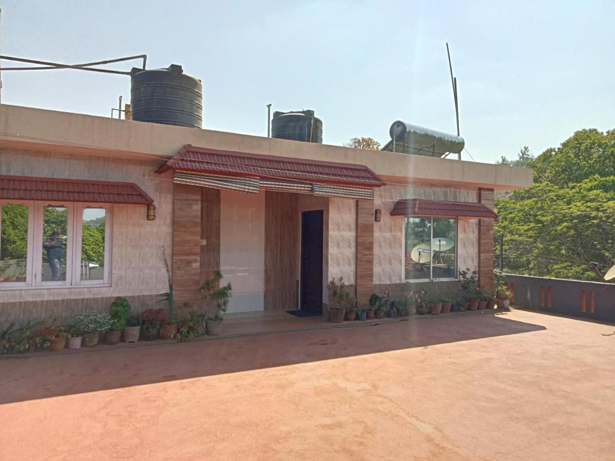 Krupa Homestay Мадикери Экстерьер фото