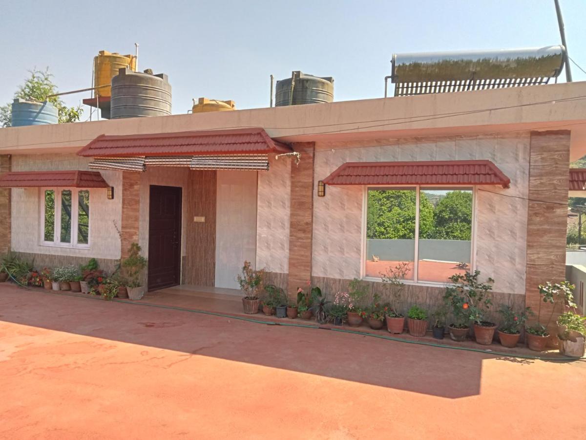 Krupa Homestay Мадикери Экстерьер фото